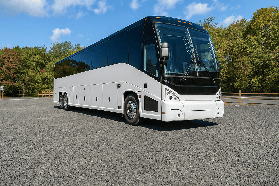picture of Lake Forest Coach Bus Service coach bus