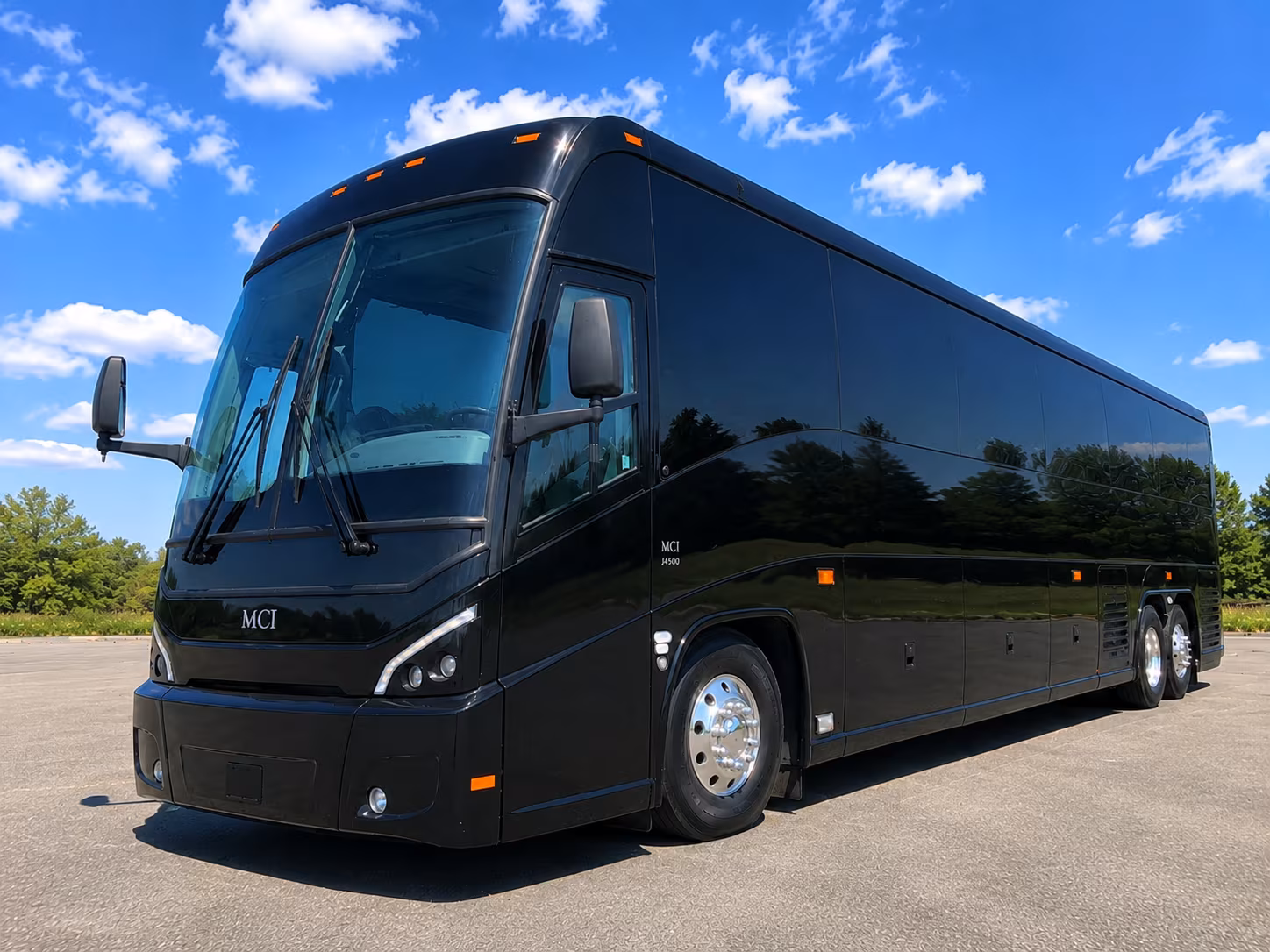 charter bus rentals for federal agencies near lake forest california