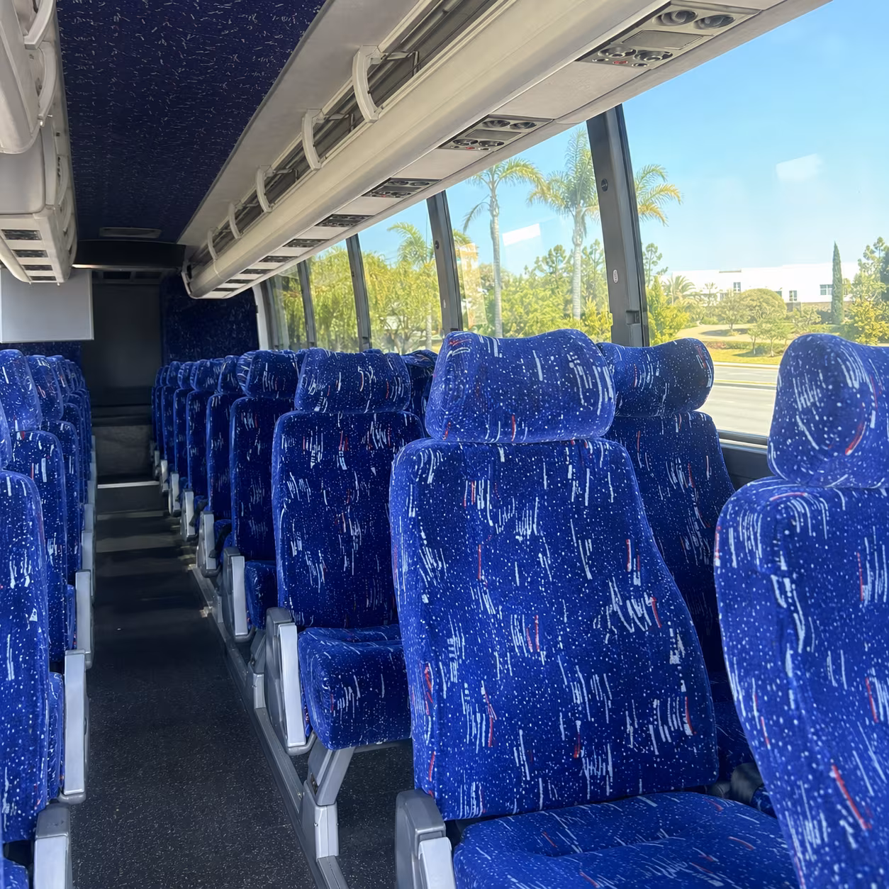 charter bus service for government conferences and training events near lake forest