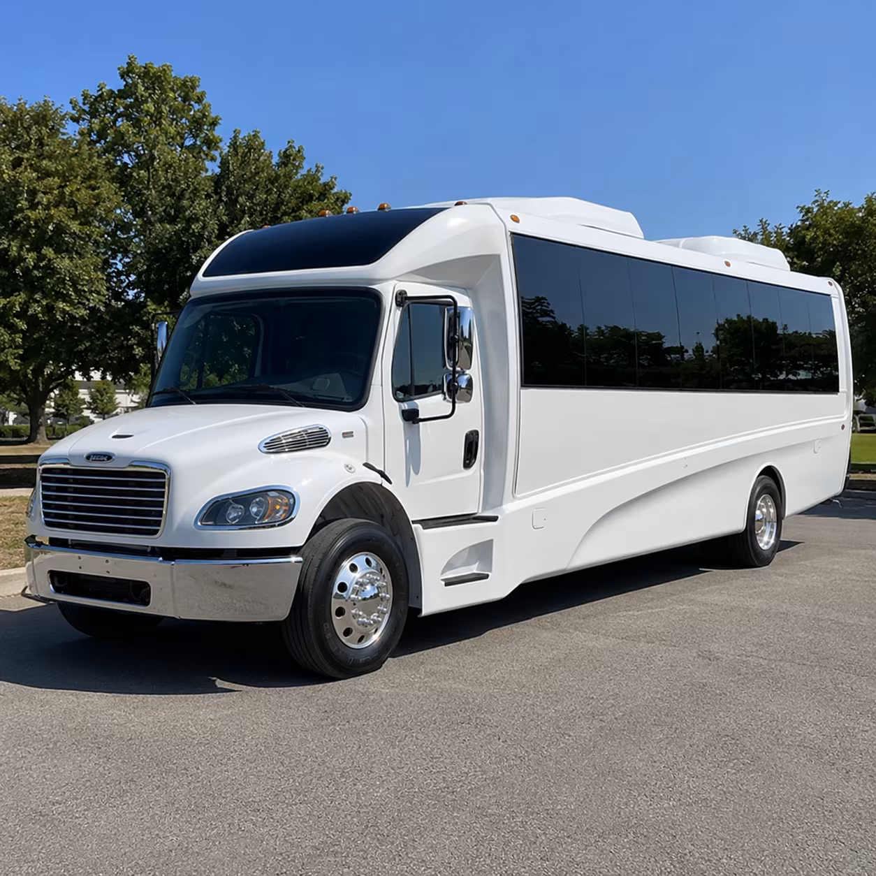 lake forest 15 passenger minibus