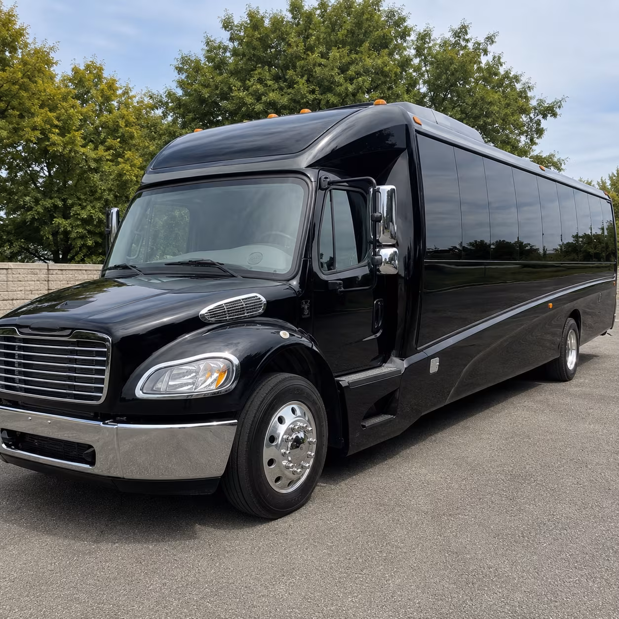 lake forest 18 passenger minibus