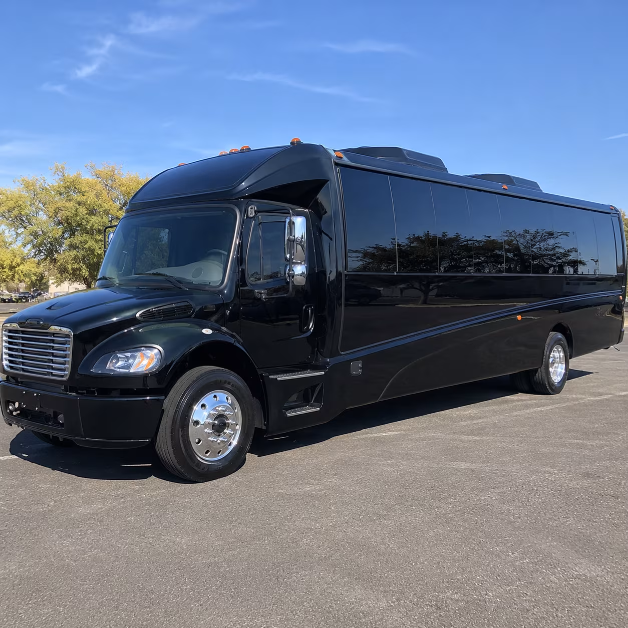 lake forest 28 passenger minibus