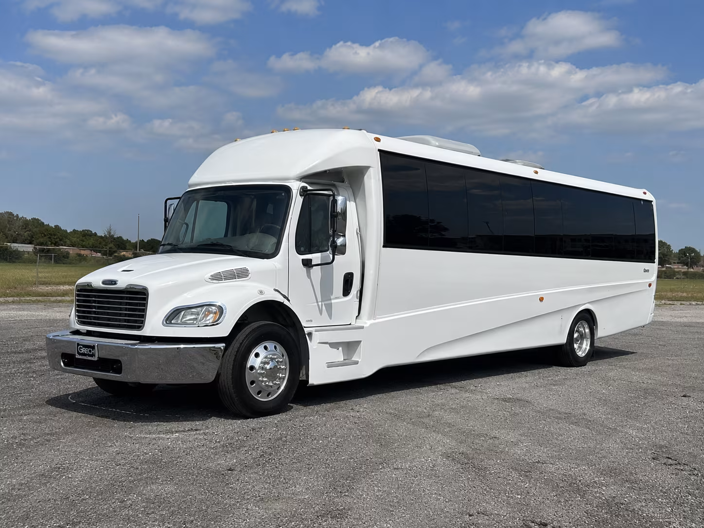 lake forest 50 passenger party bus