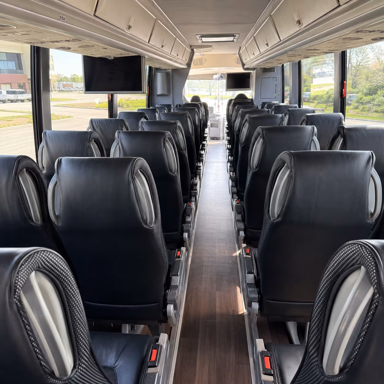 lake forest charter buses to las vegas compare rates for the run on i 15