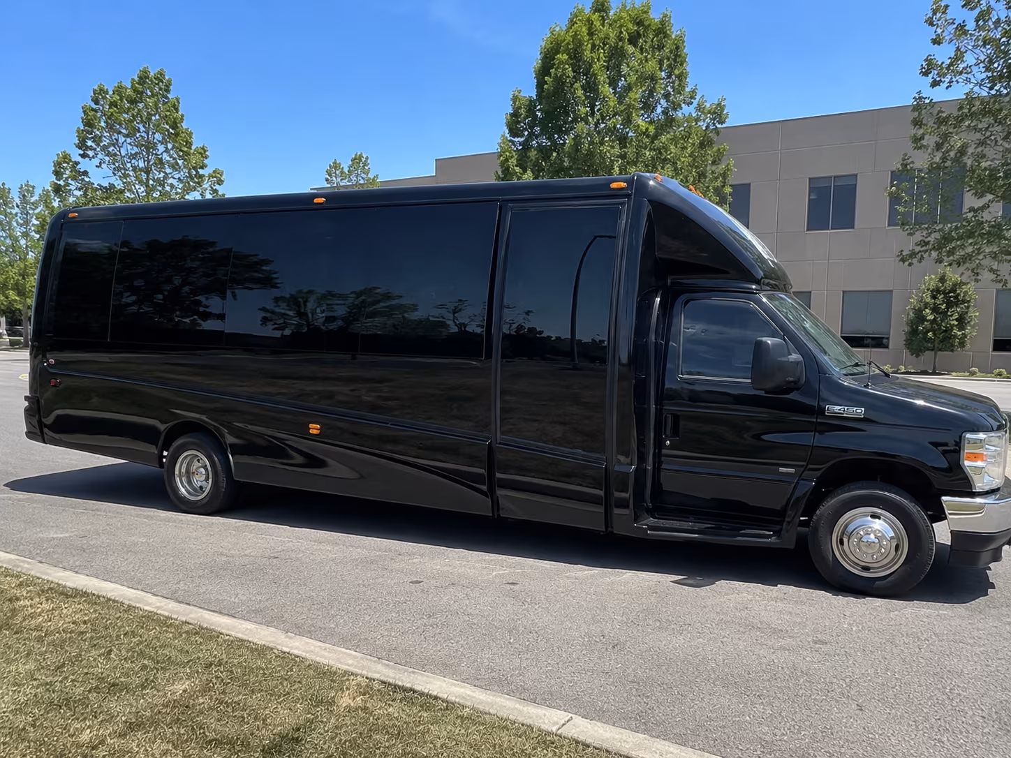 lake forest party bus booking step 1