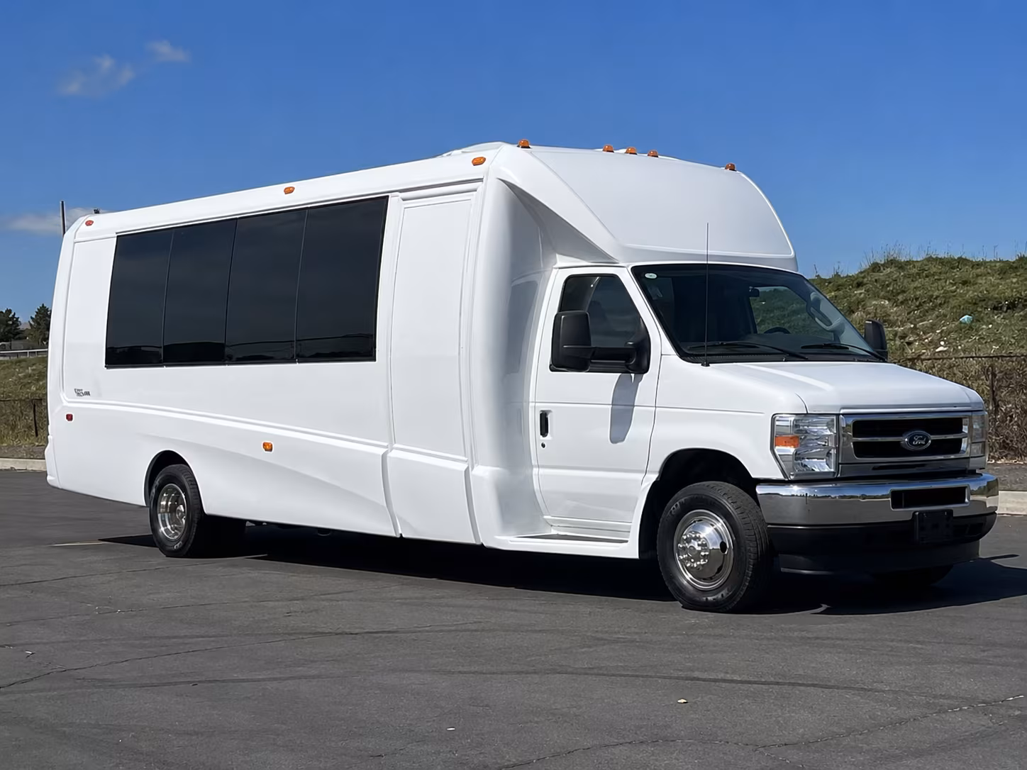 party buses for concerts and nightlife around orange county