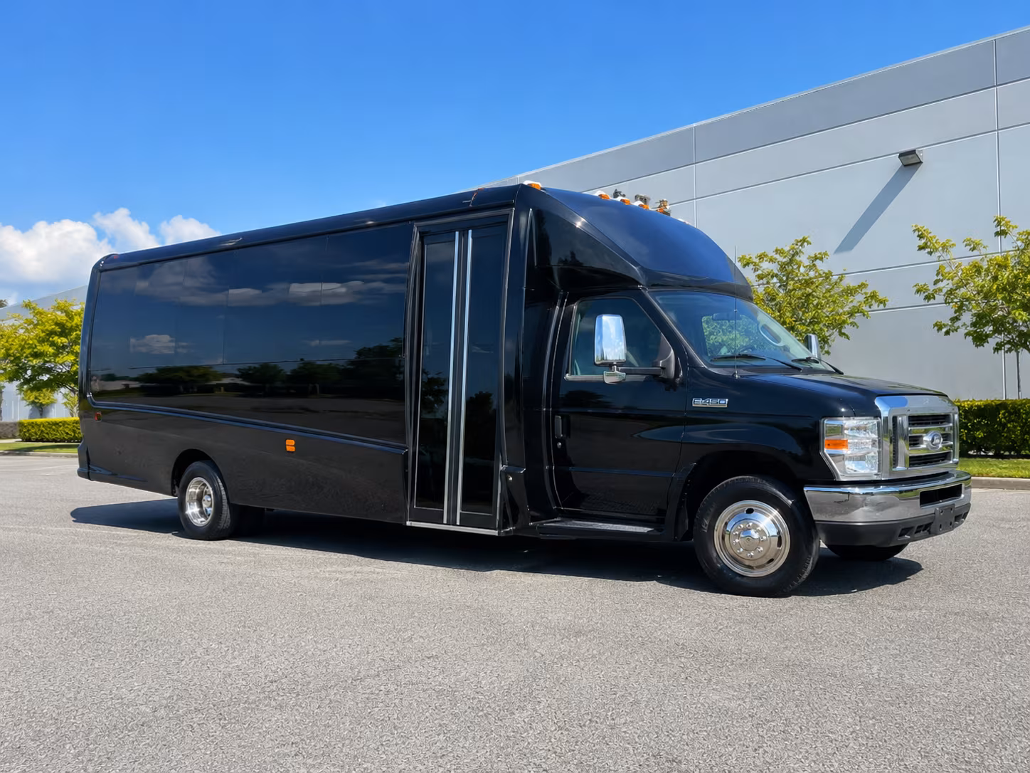 party buses for lake forest wedding parties and bachelorette celebrations